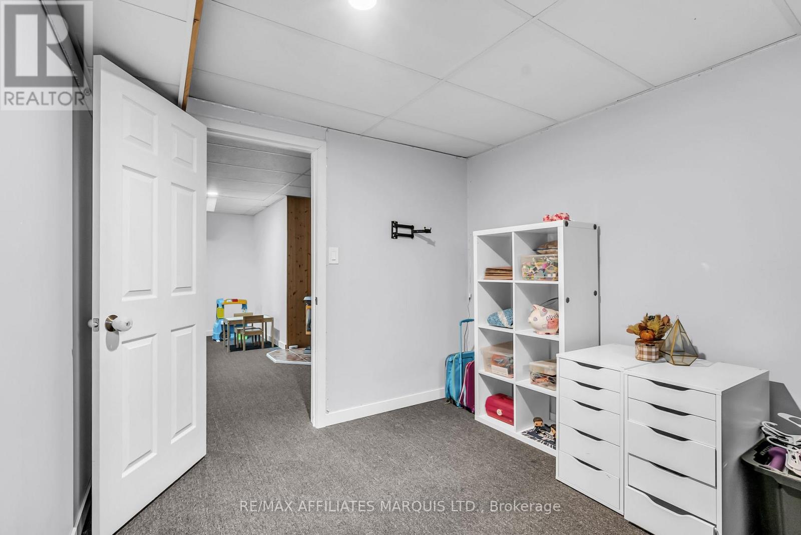 17 Napier Street, South Stormont, Ontario K0C 1M0 - Photo 27 - X12514344