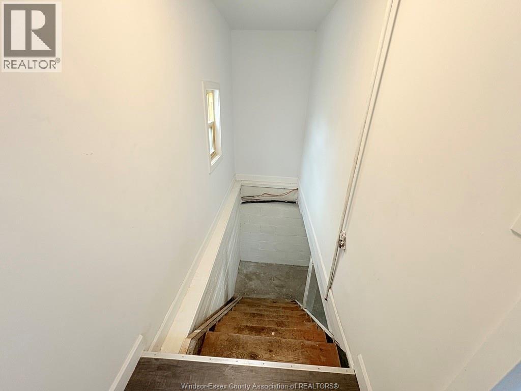 820 Marion Avenue Unit# Main, Windsor, Ontario  N9A 2H9 - Photo 15 - 25028142