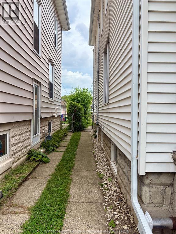 820 Marion Avenue Unit# Main, Windsor, Ontario  N9A 2H9 - Photo 25 - 25028142