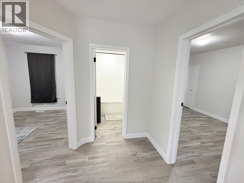 820 Marion Avenue Unit# Main, Windsor, Ontario  N9A 2H9 - Photo 9 - 25028142