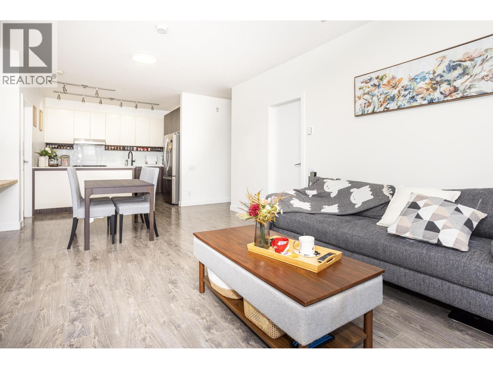 207 553 Foster Avenue, Coquitlam, British Columbia  V3J 0B5 - Photo 15 - R3058807