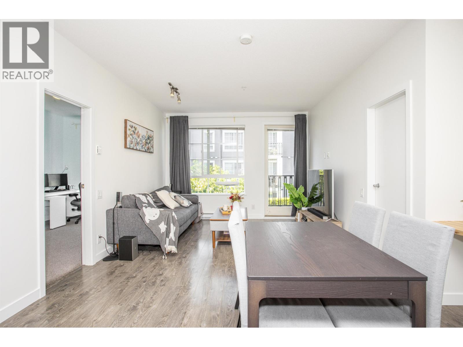 207 553 Foster Avenue, Coquitlam, British Columbia  V3J 0B5 - Photo 13 - R3058807