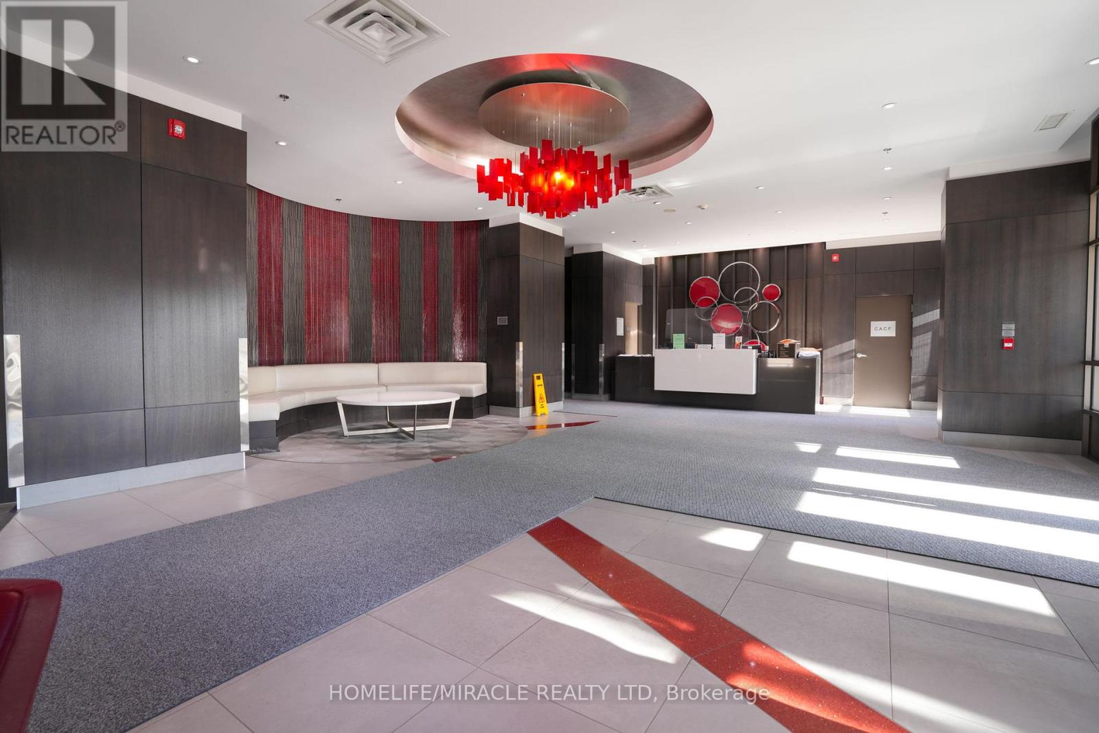 216 - 540 Bur Oak Avenue, Markham, Ontario  L6C 0Y2 - Photo 4 - N12468687