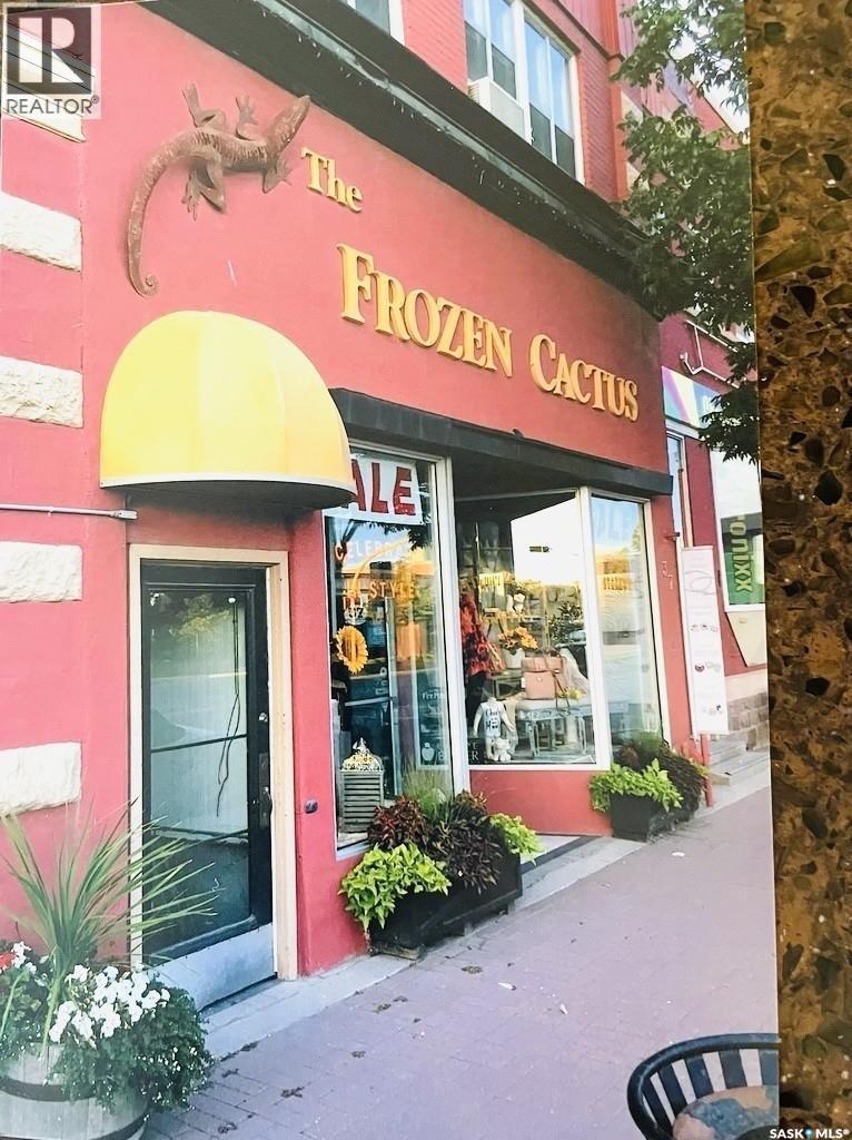 37 Broadway STREET E, Yorkton, Saskatchewan