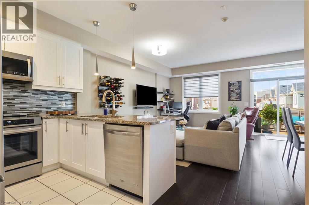 272 Georgian Drive Unit# 306, Oakville, Ontario  L6H 0K4 - Photo 3 - 40785718