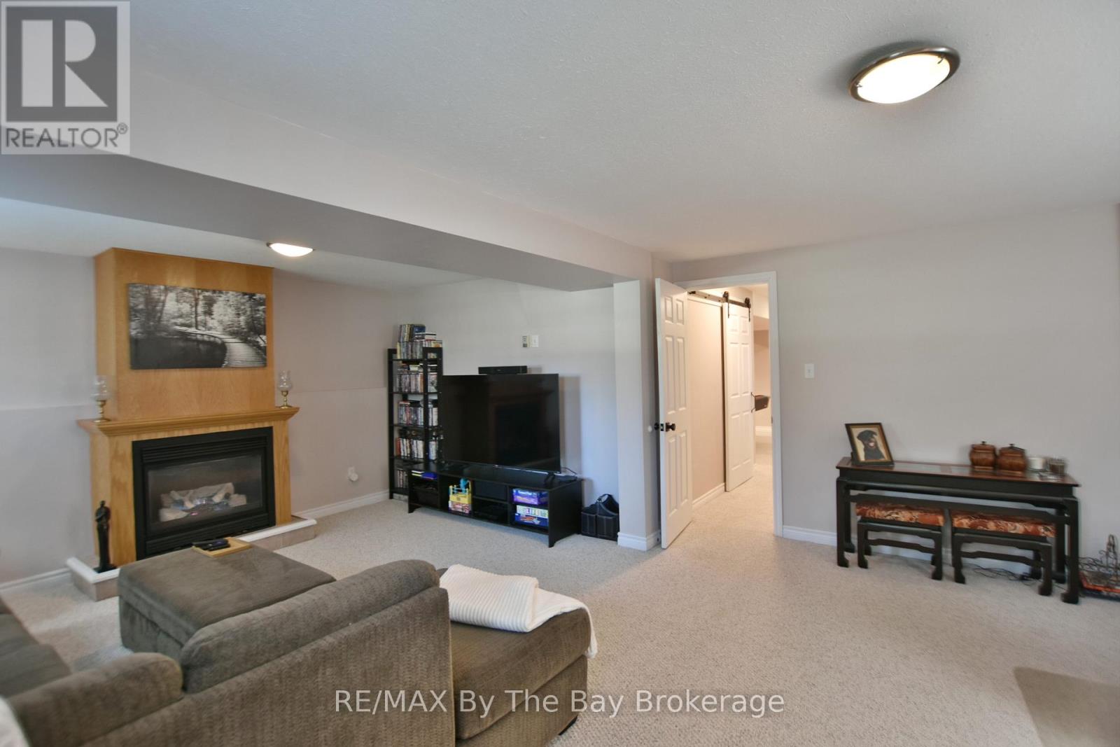 8 Pridham Court, Wasaga Beach, Ontario L9Z 1M4 - Photo 22 - S12514698