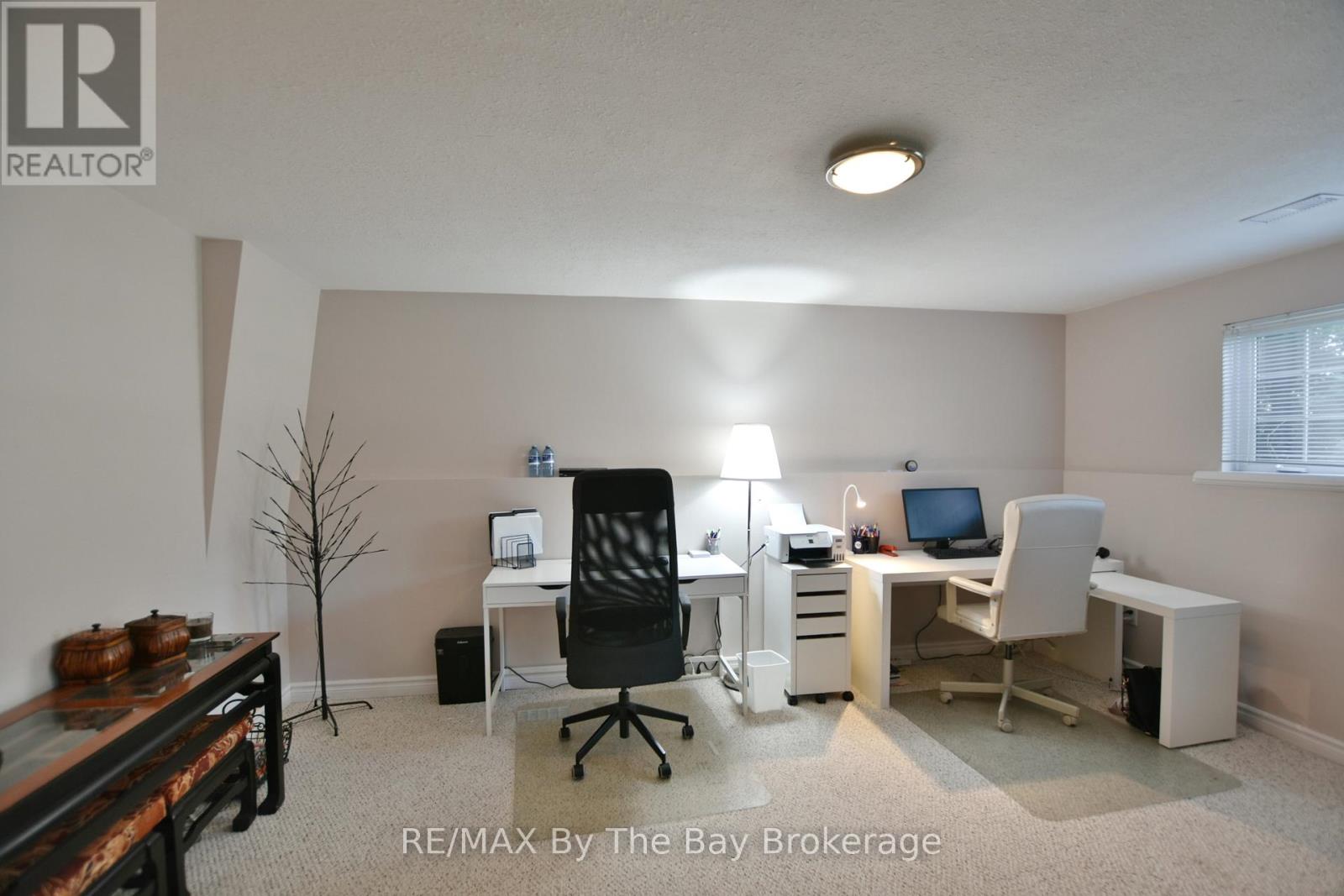 8 Pridham Court, Wasaga Beach, Ontario L9Z 1M4 - Photo 26 - S12514698