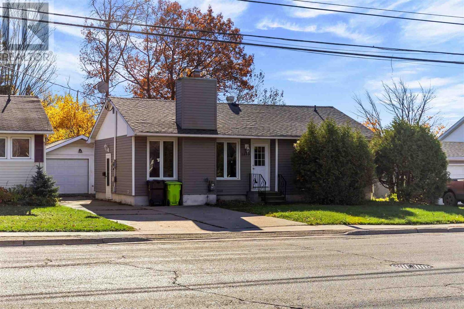 1573 Wellington St E, Sault Ste. Marie, Ontario P6A 2R6 - Photo 1 - SM253115