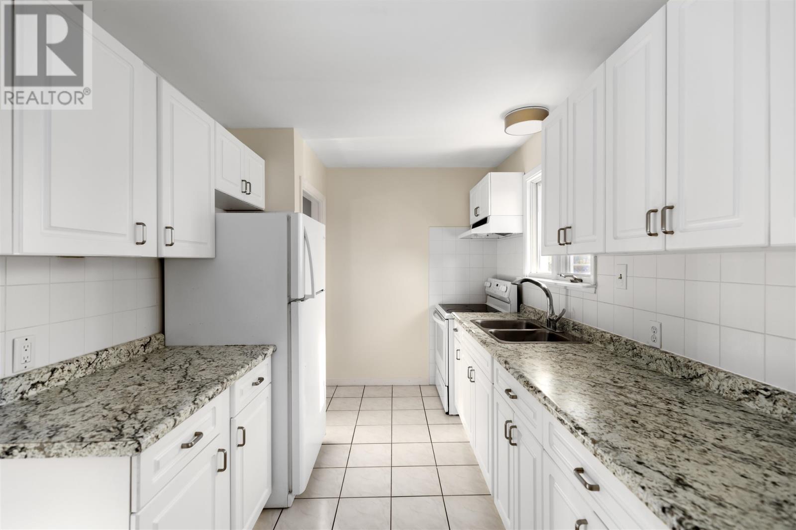 1573 Wellington St E, Sault Ste. Marie, Ontario P6A 2R6 - Photo 10 - SM253115