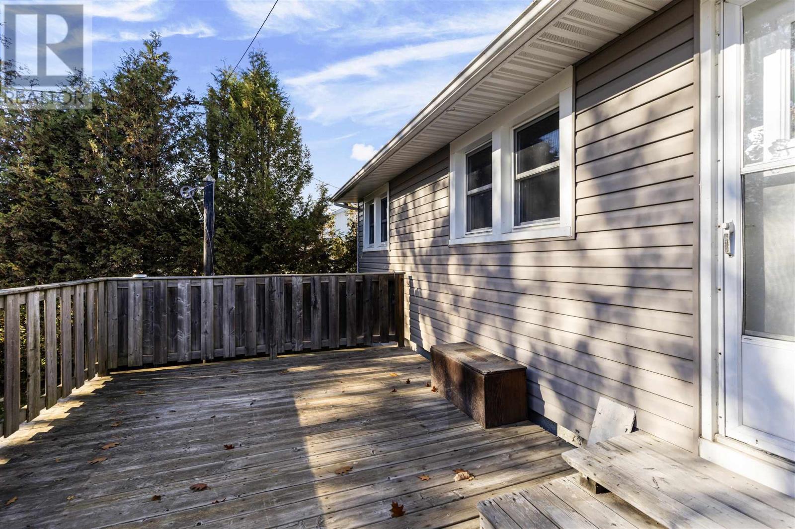 1573 Wellington St E, Sault Ste. Marie, Ontario P6A 2R6 - Photo 32 - SM253115