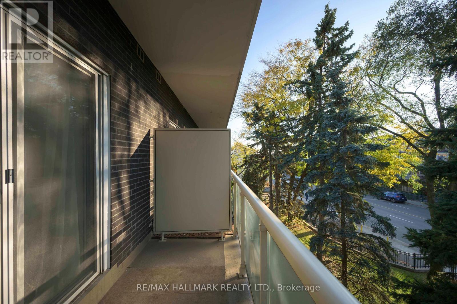 316 - 123 Woodbine Avenue, Toronto, Ontario  M4L 3V8 - Photo 15 - E12514330