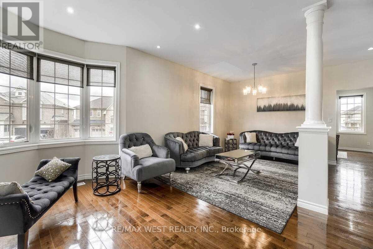 1200 Langley Circle, Oshawa, Ontario  L1K 0E2 - Photo 5 - E12514342