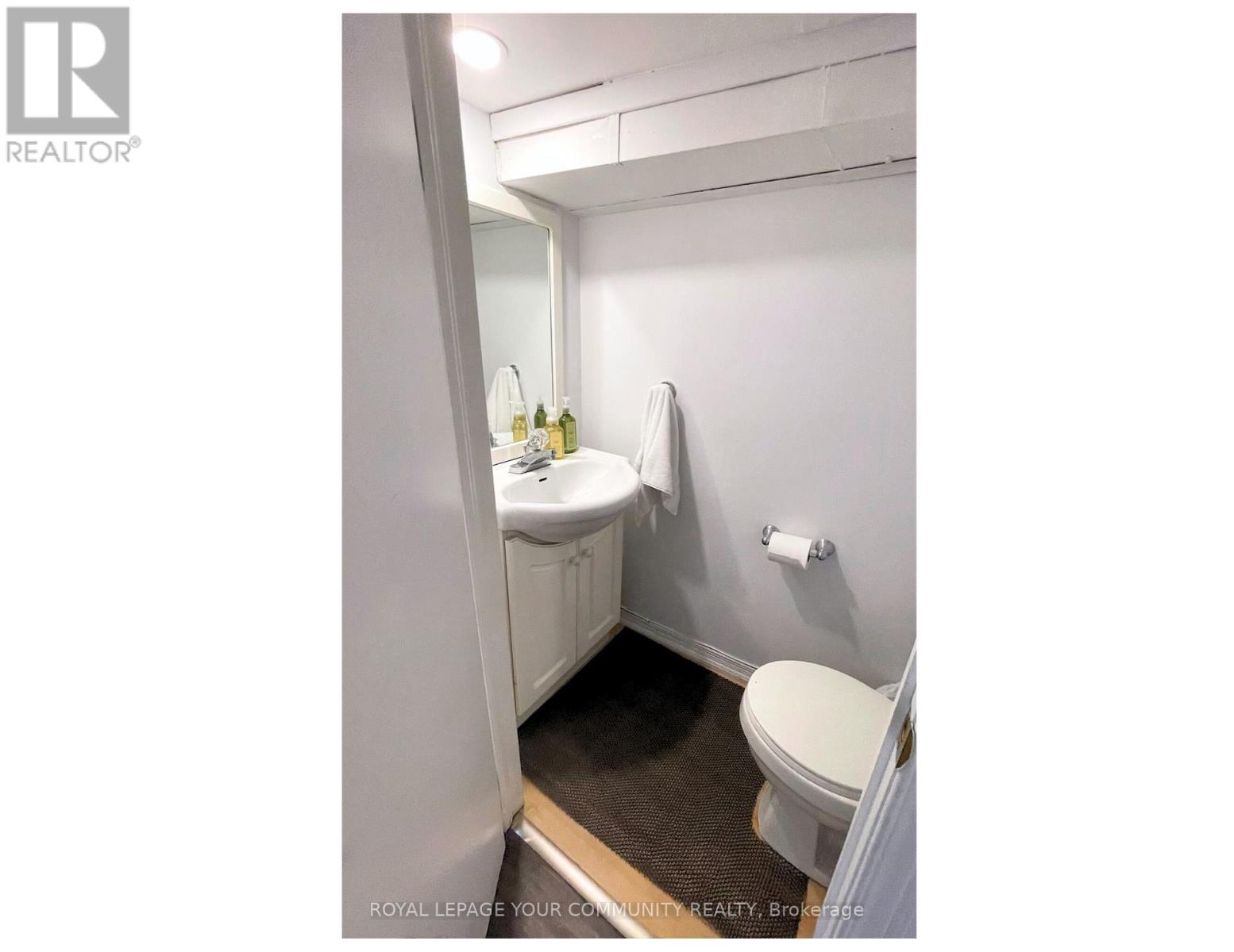 118 John Street, Whitby, Ontario  L1N 2T3 - Photo 16 - E12514428