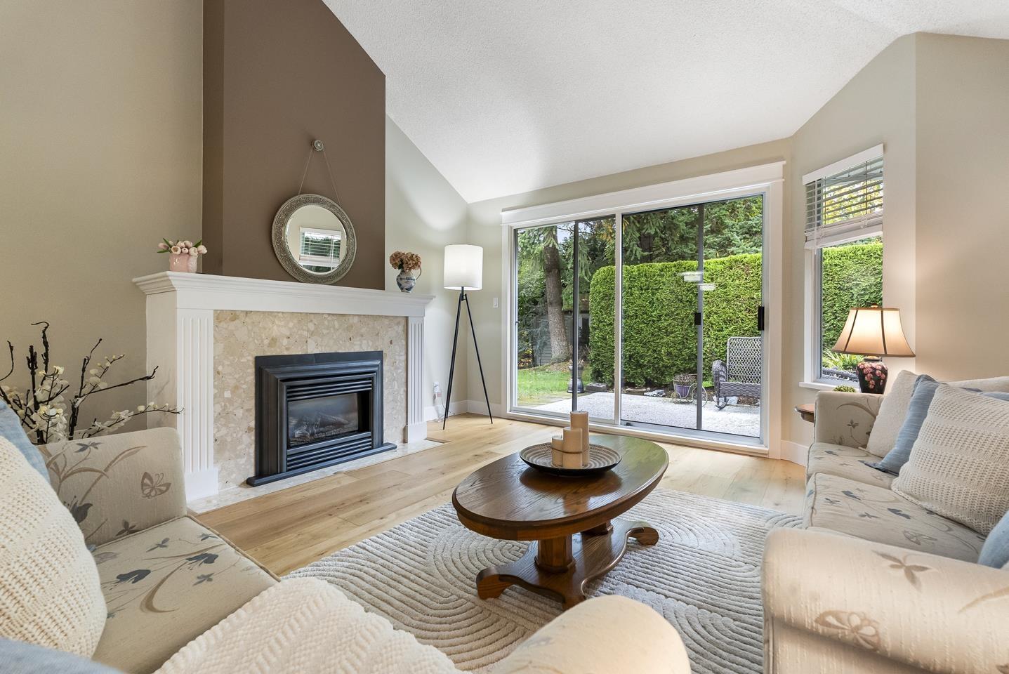 29 2672 151st Street, Surrey, British Columbia V4P 1A1 - Photo 2 - R3065109