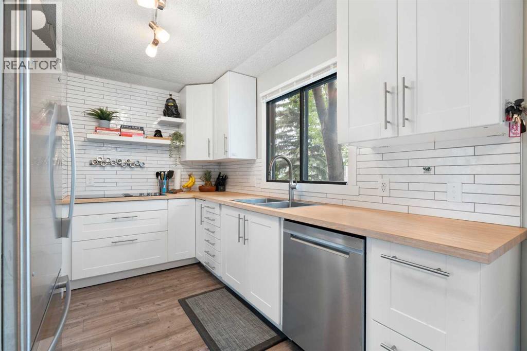 18, 7900 Silver Springs Road Nw, Calgary, Alberta  T3B 4J5 - Photo 3 - A2259657