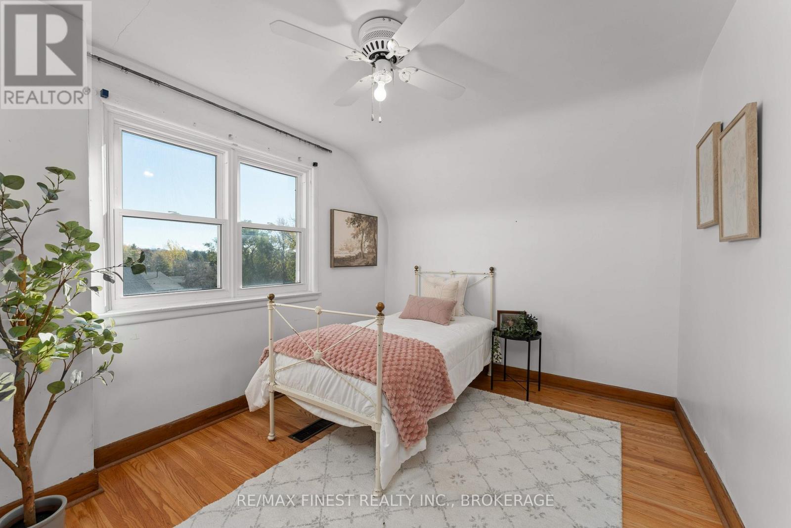 1761 Floyd Avenue, Kingston, Ontario K7L 4V4 - Photo 30 - X12514546