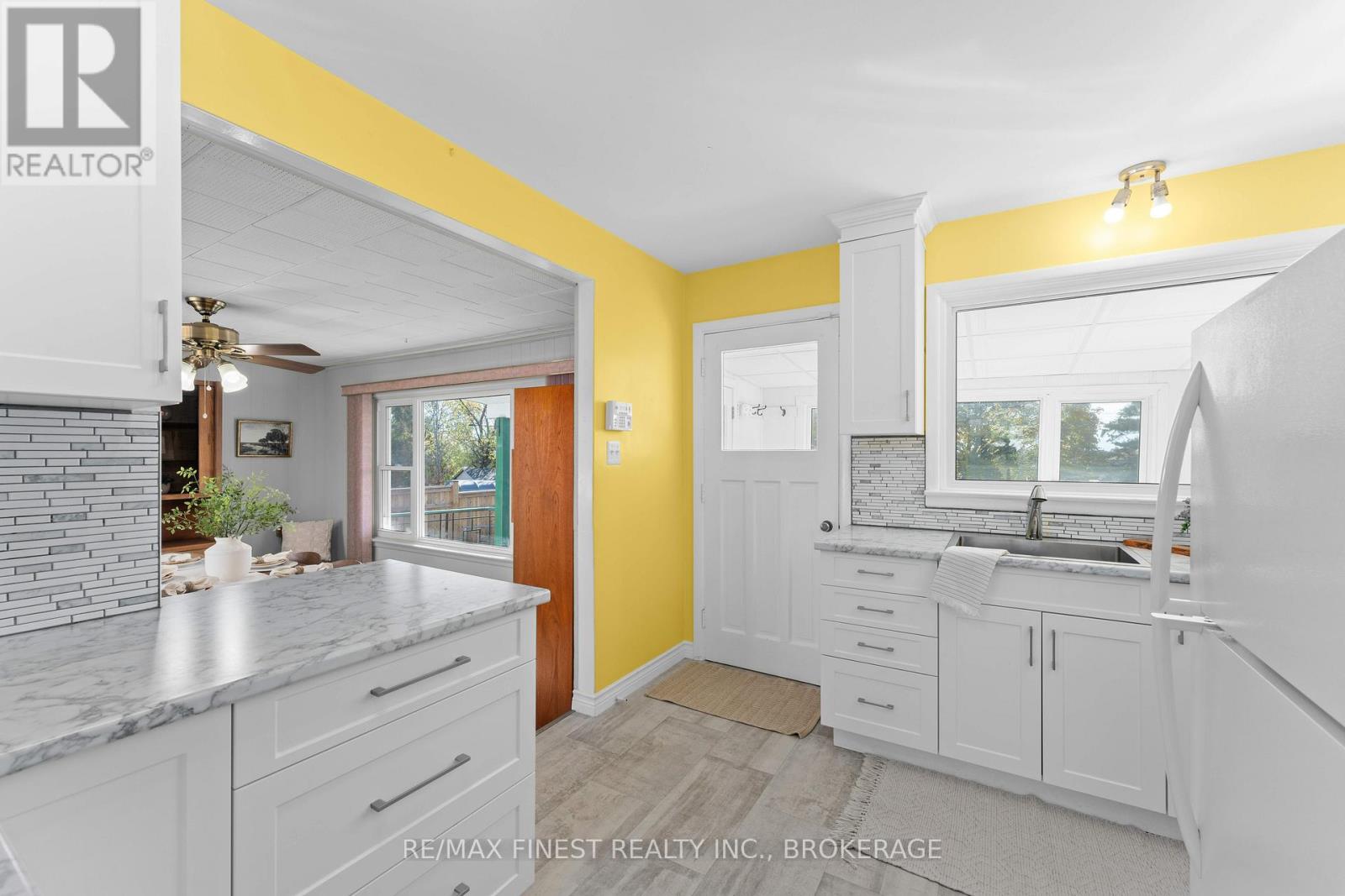 1761 Floyd Avenue, Kingston, Ontario K7L 4V4 - Photo 8 - X12514546