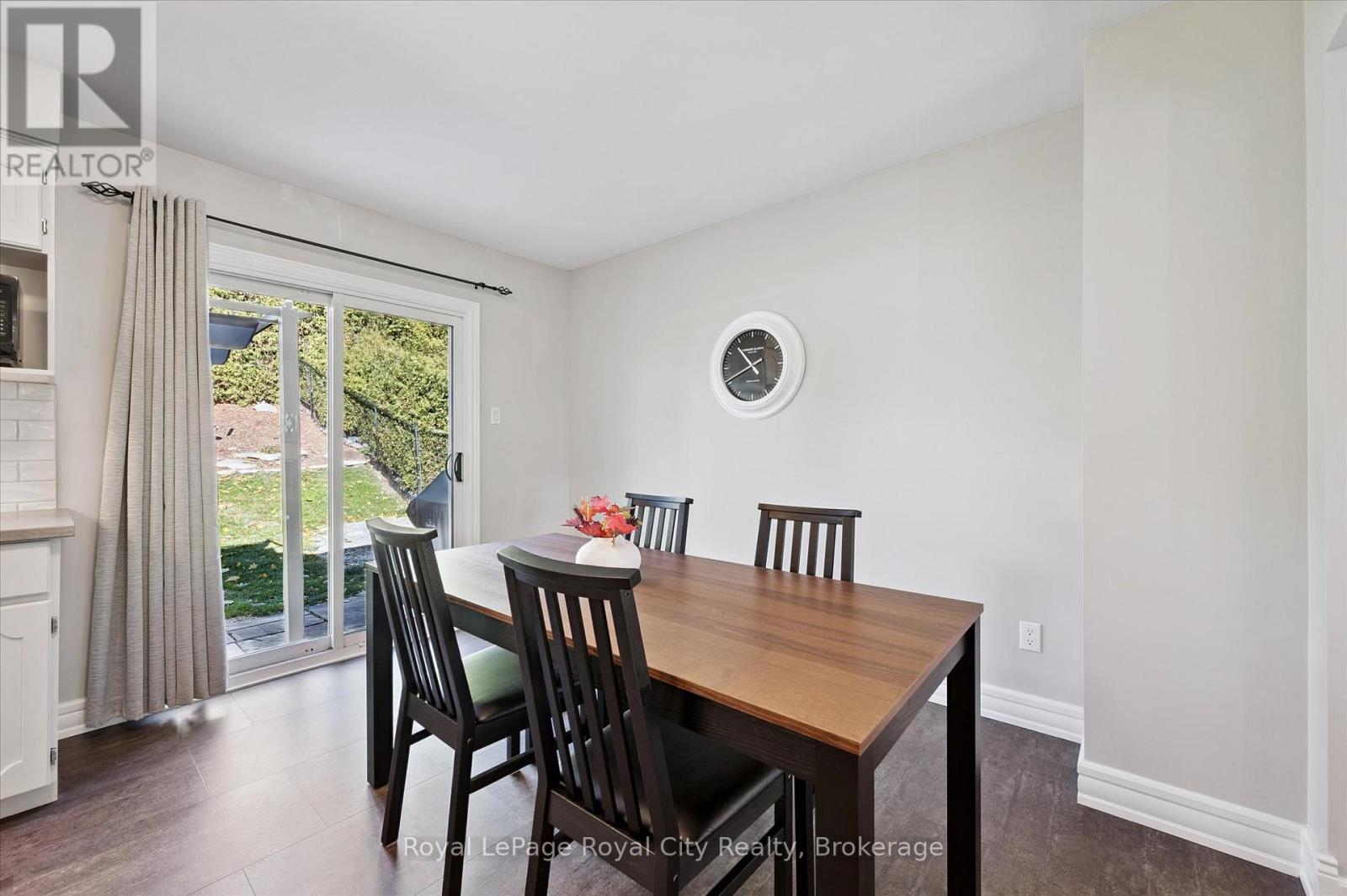 41 Shoemaker Crescent, Guelph (Junction/onward Willow), Ontario  N1K 1J5 - Photo 11 - X12514594