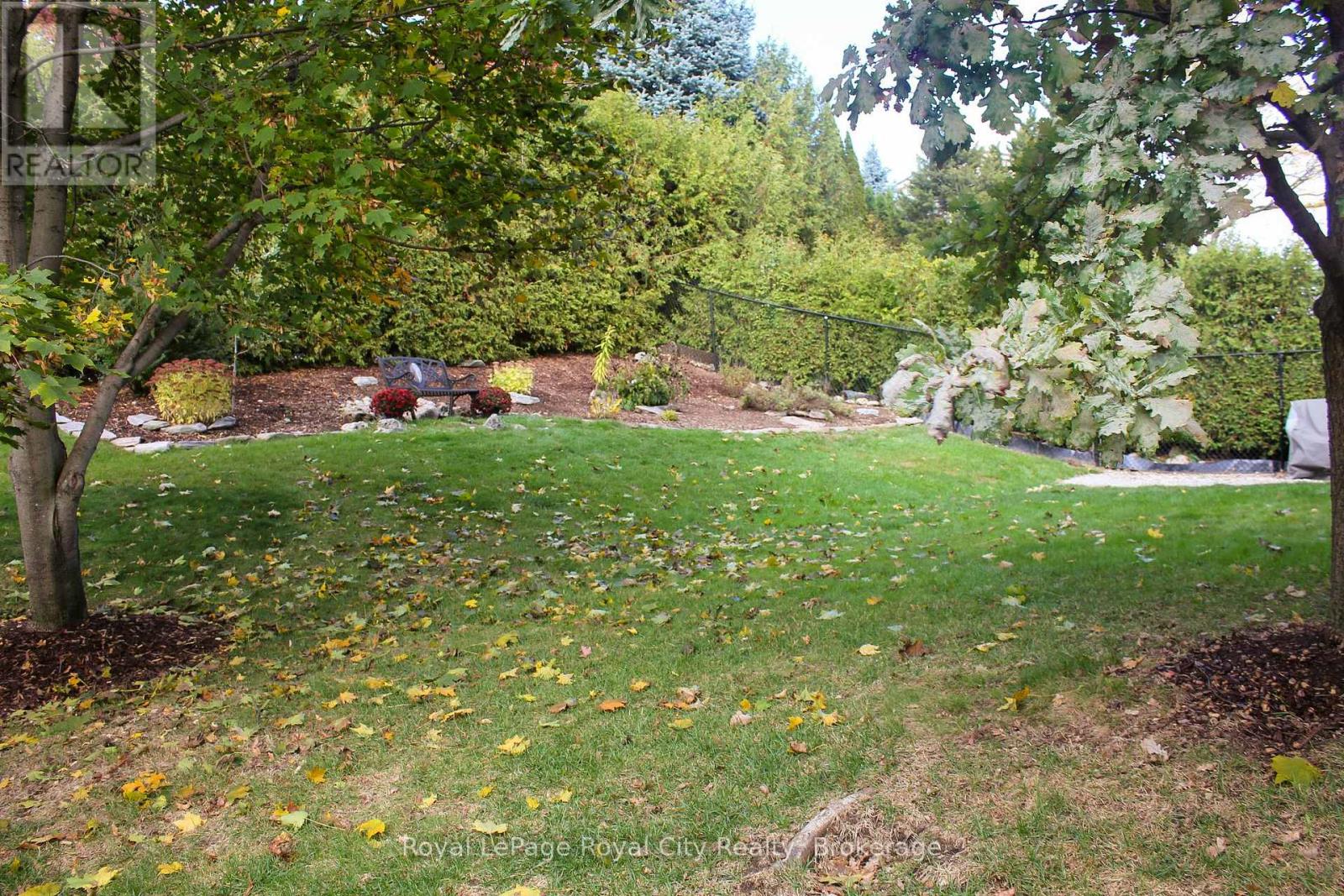 41 Shoemaker Crescent, Guelph (Junction/onward Willow), Ontario  N1K 1J5 - Photo 25 - X12514594