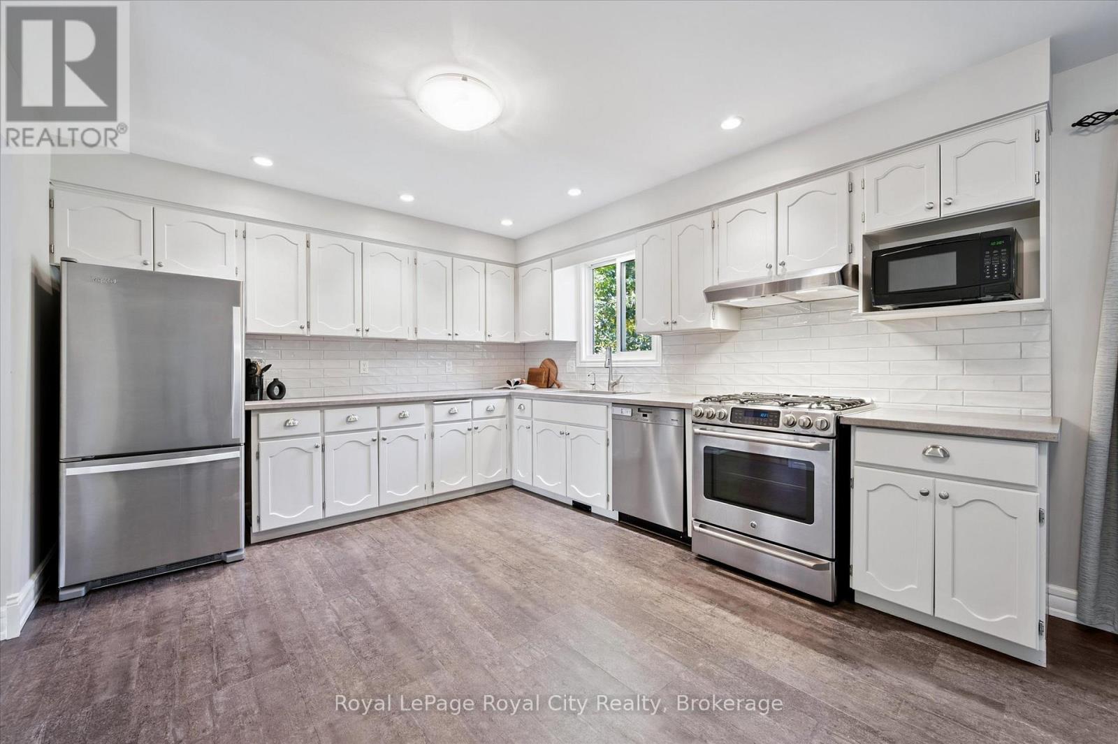 41 Shoemaker Crescent, Guelph (Junction/onward Willow), Ontario  N1K 1J5 - Photo 8 - X12514594