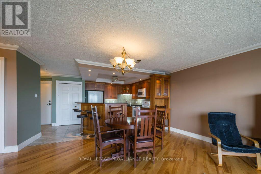 402 - 2 South Front Street, Belleville, Ontario K8N 5K7 - Photo 9 - X12514610