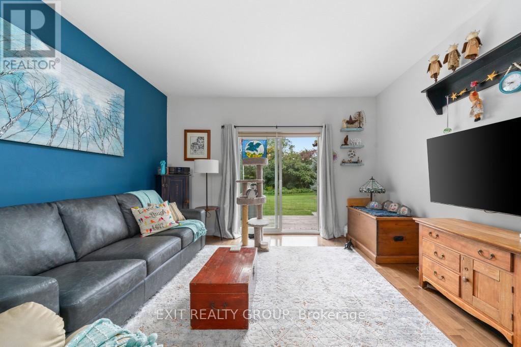 52 Aletha Drive, Prince Edward County (Wellington Ward), Ontario  K0K 3L0 - Photo 30 - X12514710