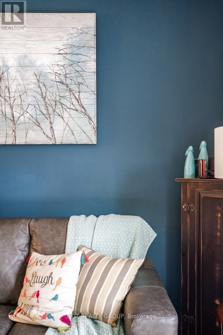 52 Aletha Drive, Prince Edward County (Wellington Ward), Ontario  K0K 3L0 - Photo 31 - X12514710