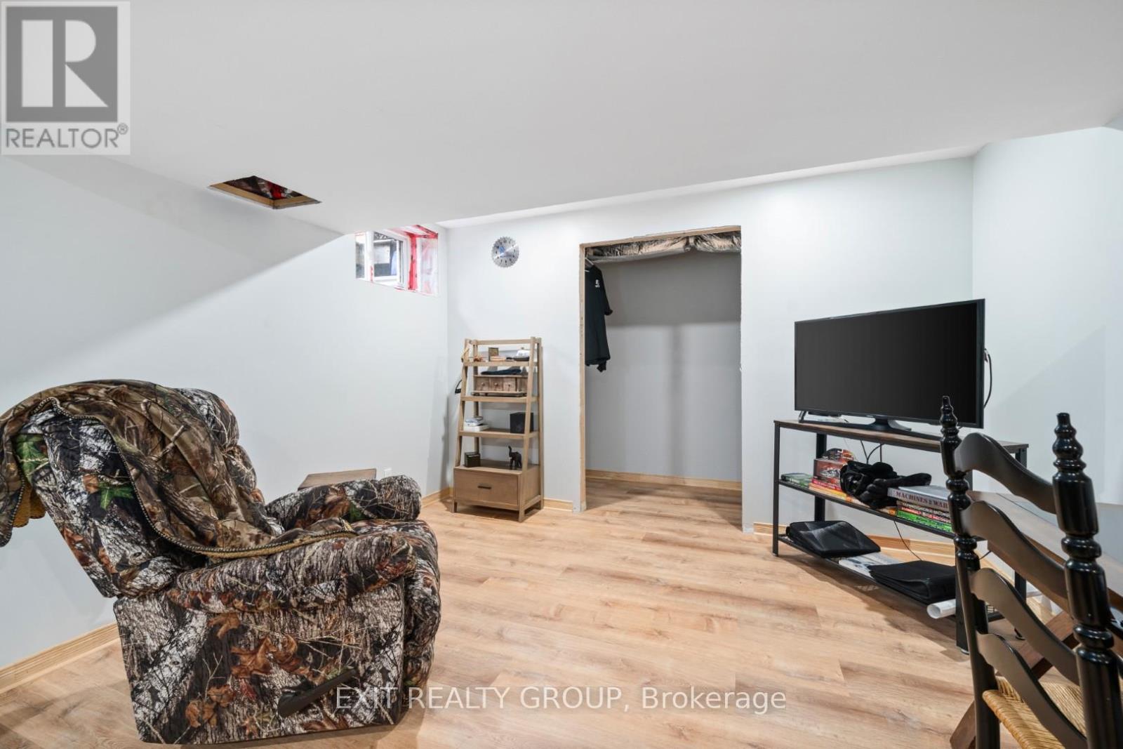 52 Aletha Drive, Prince Edward County (Wellington Ward), Ontario  K0K 3L0 - Photo 38 - X12514710