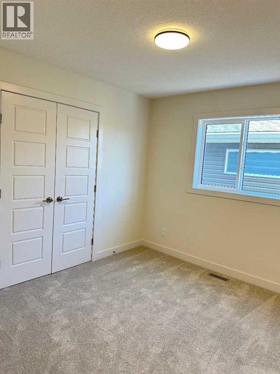 249 Waterford Way, Chestermere, Alberta  T1X 2Z9 - Photo 10 - A2267548