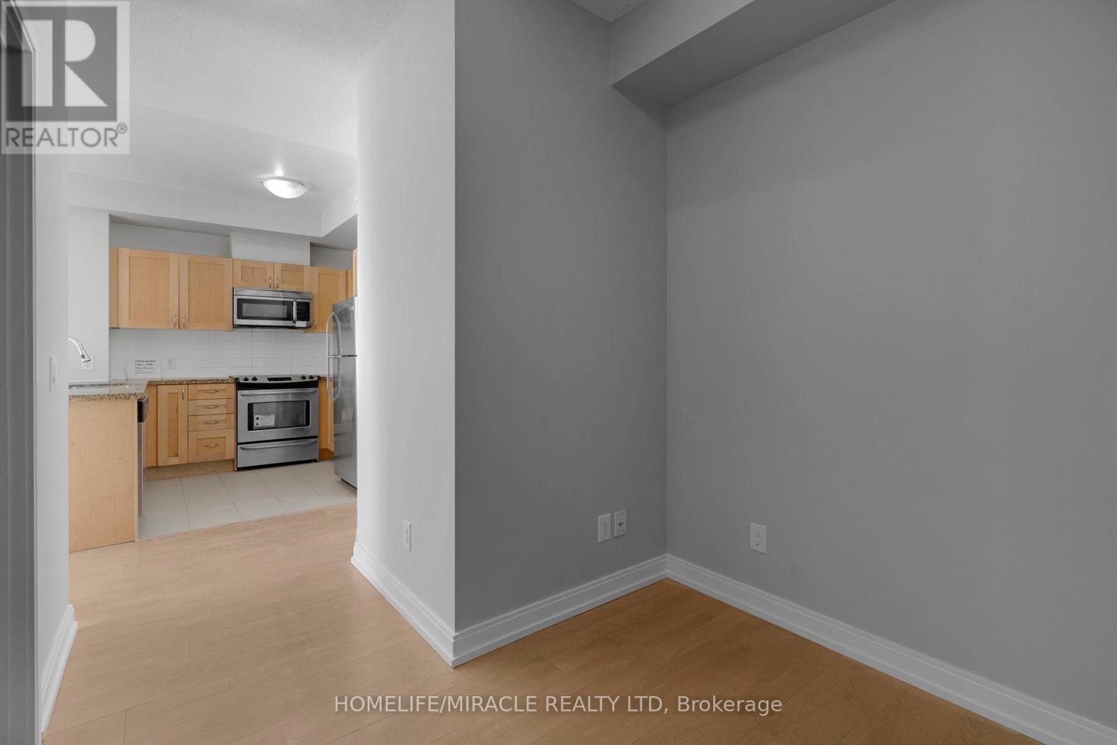 216 - 540 Bur Oak Avenue S, Markham, Ontario  L6C 0Y2 - Photo 10 - N12499558