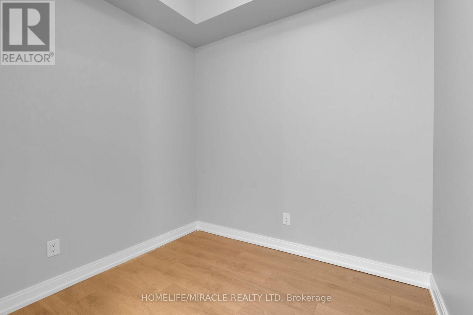 216 - 540 Bur Oak Avenue S, Markham, Ontario  L6C 0Y2 - Photo 9 - N12499558