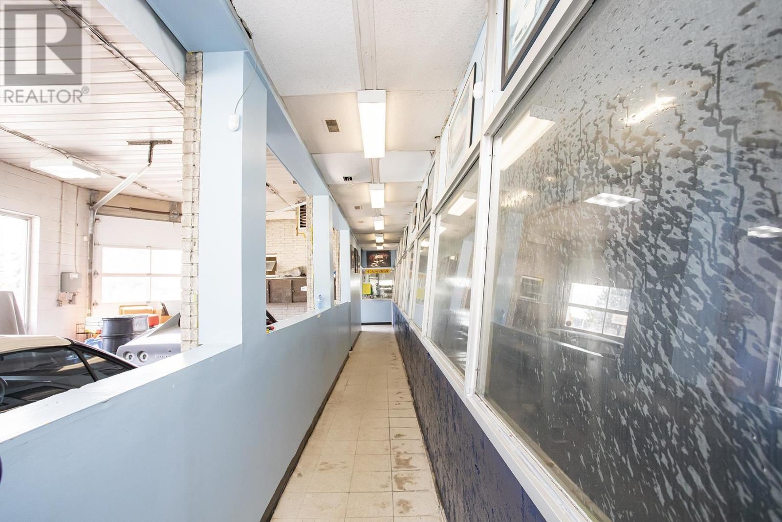 32 Bay St, Sault Ste. Marie, Ontario  P6A 5S2 - Photo 13 - SM253198