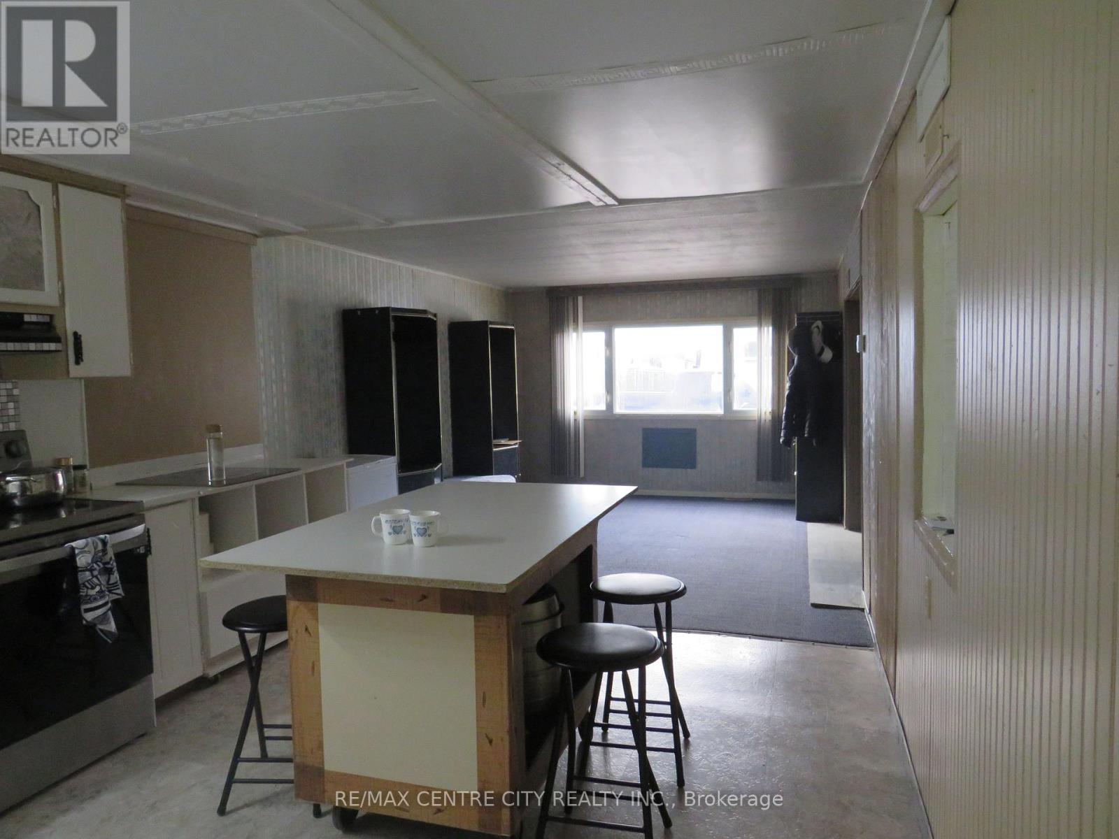 4 - 3902 Dundas Street E, Thames Centre, Ontario  N5V 5C6 - Photo 3 - X12514530