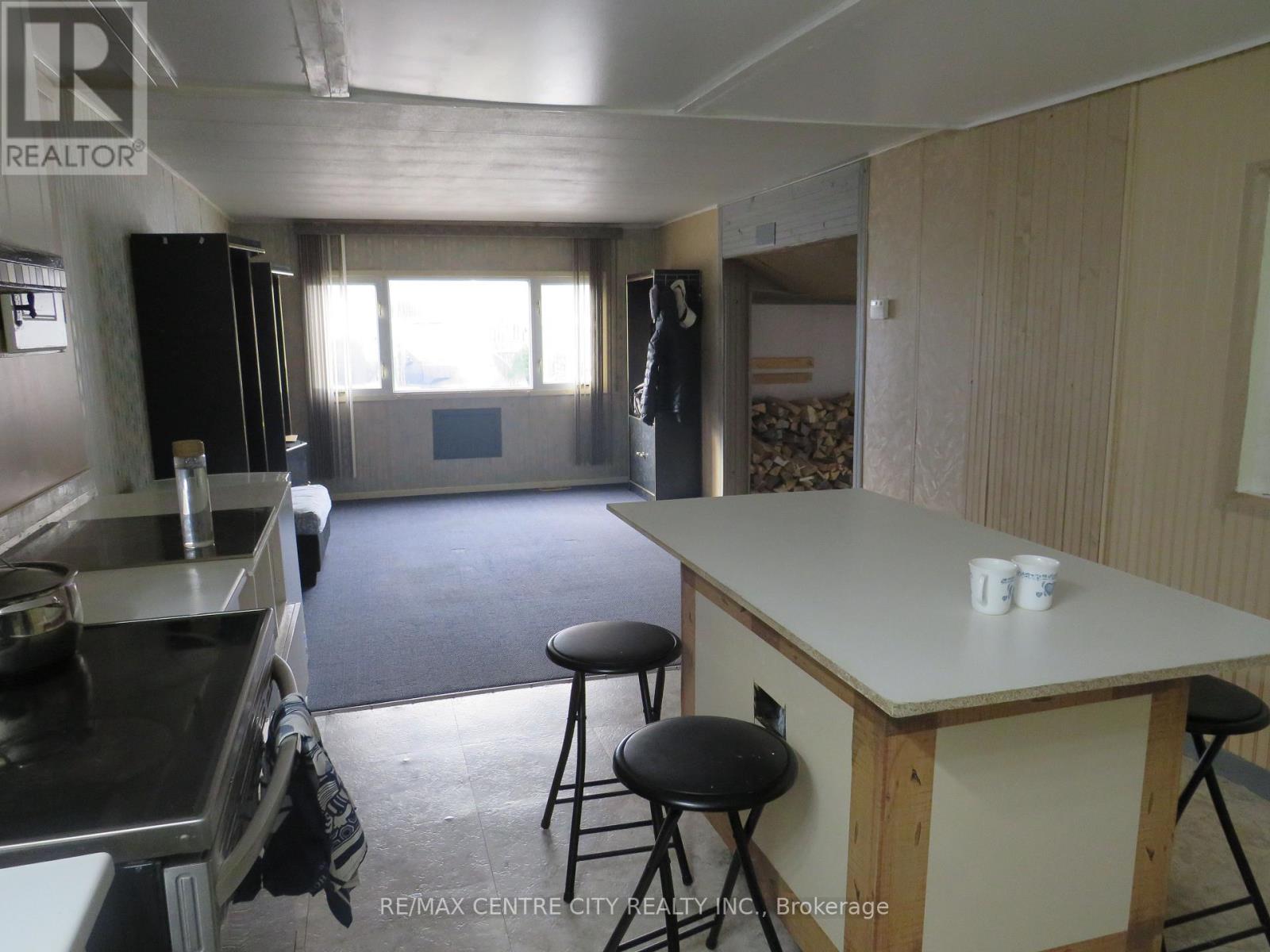 4 - 3902 Dundas Street E, Thames Centre, Ontario  N5V 5C6 - Photo 5 - X12514530