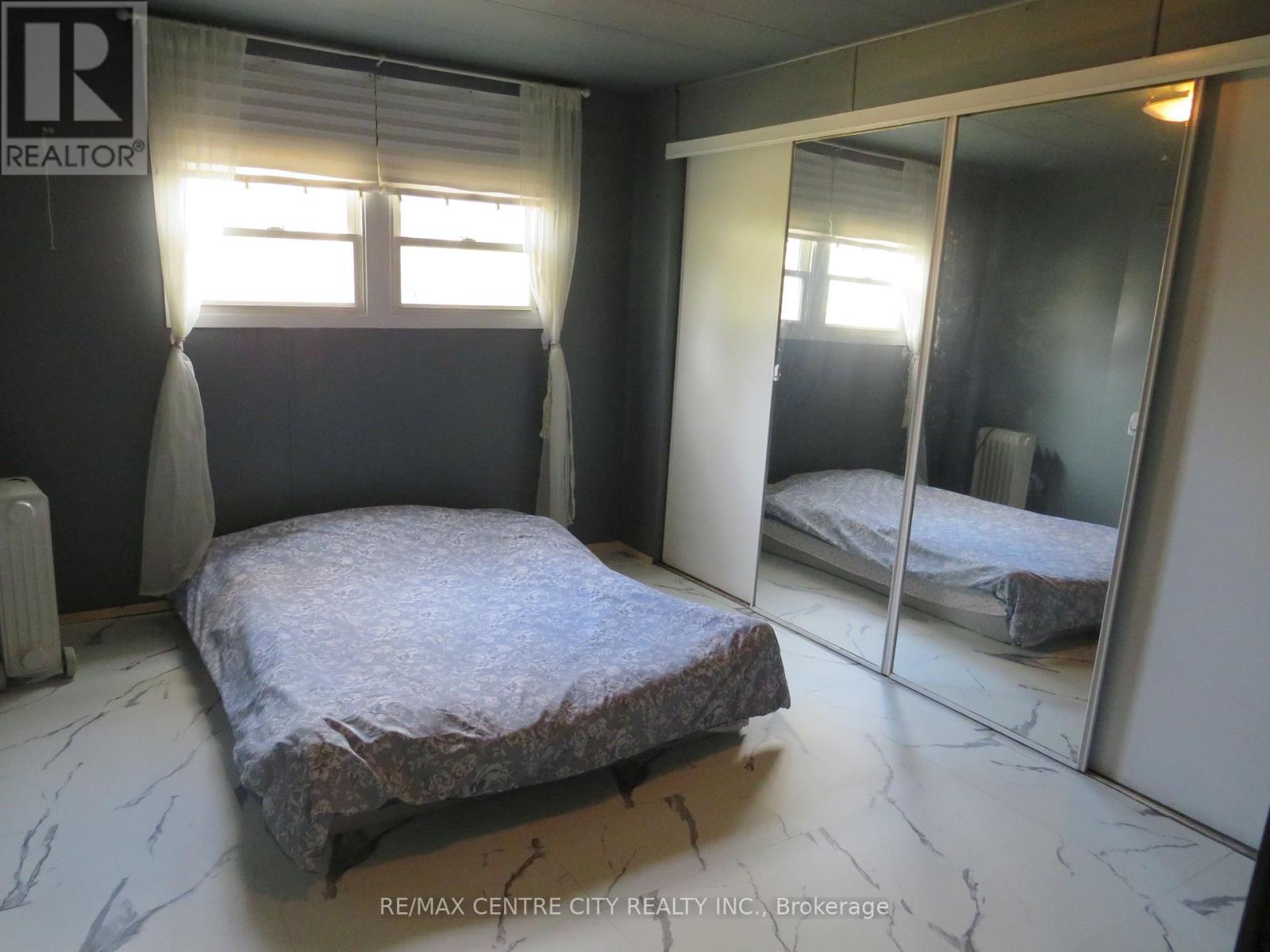 4 - 3902 Dundas Street E, Thames Centre, Ontario  N5V 5C6 - Photo 6 - X12514530