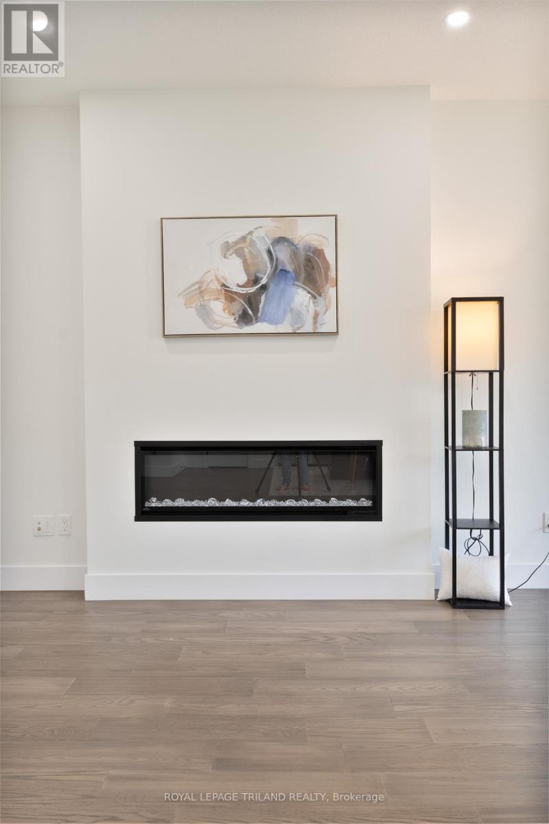 231 Roy Mcdonald Drive, London South, Ontario  N6L 0J1 - Photo 16 - X12514552