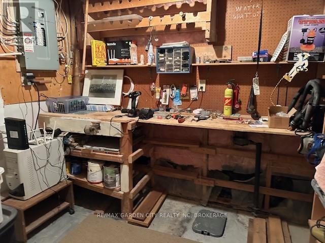 7 Marlatts Road, Thorold, Ontario  L2V 1M9 - Photo 25 - X12292144