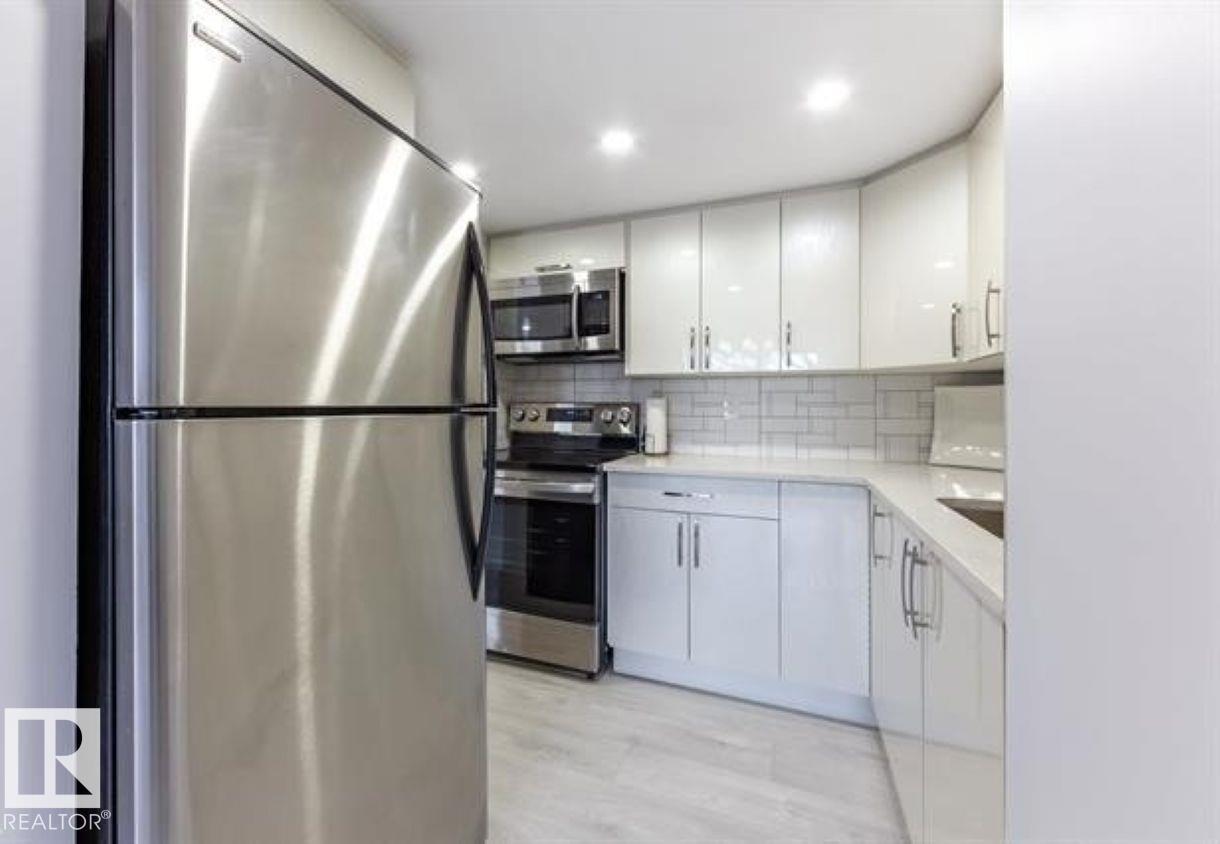 535 Willow Co Nw, Edmonton, Alberta  T5T 2K7 - Photo 10 - E4464827