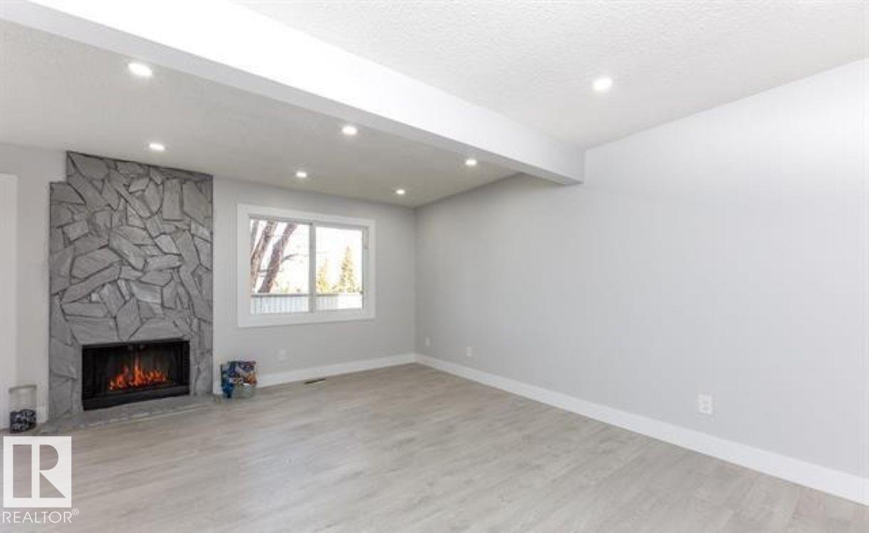 535 Willow Co Nw, Edmonton, Alberta  T5T 2K7 - Photo 6 - E4464827