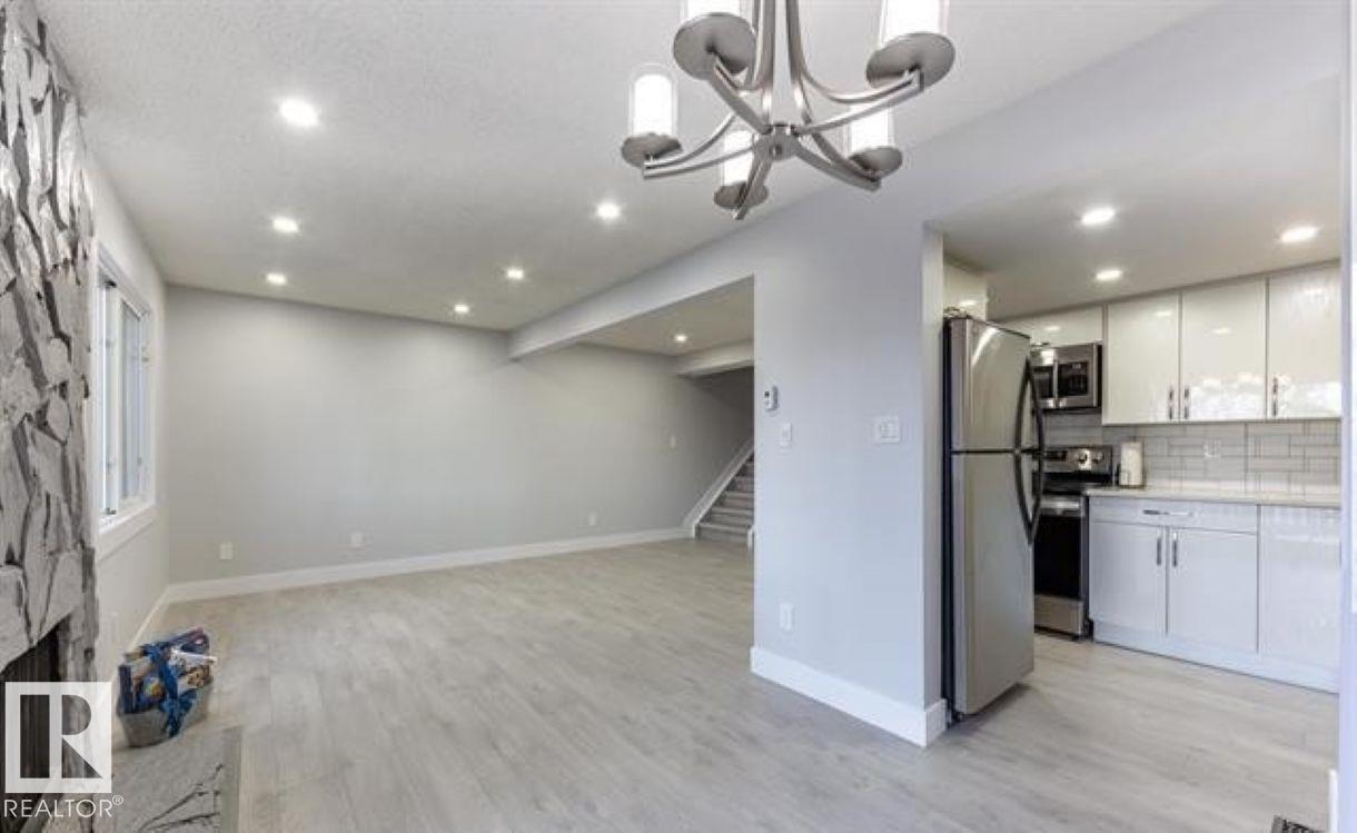 535 Willow Co Nw, Edmonton, Alberta  T5T 2K7 - Photo 7 - E4464827