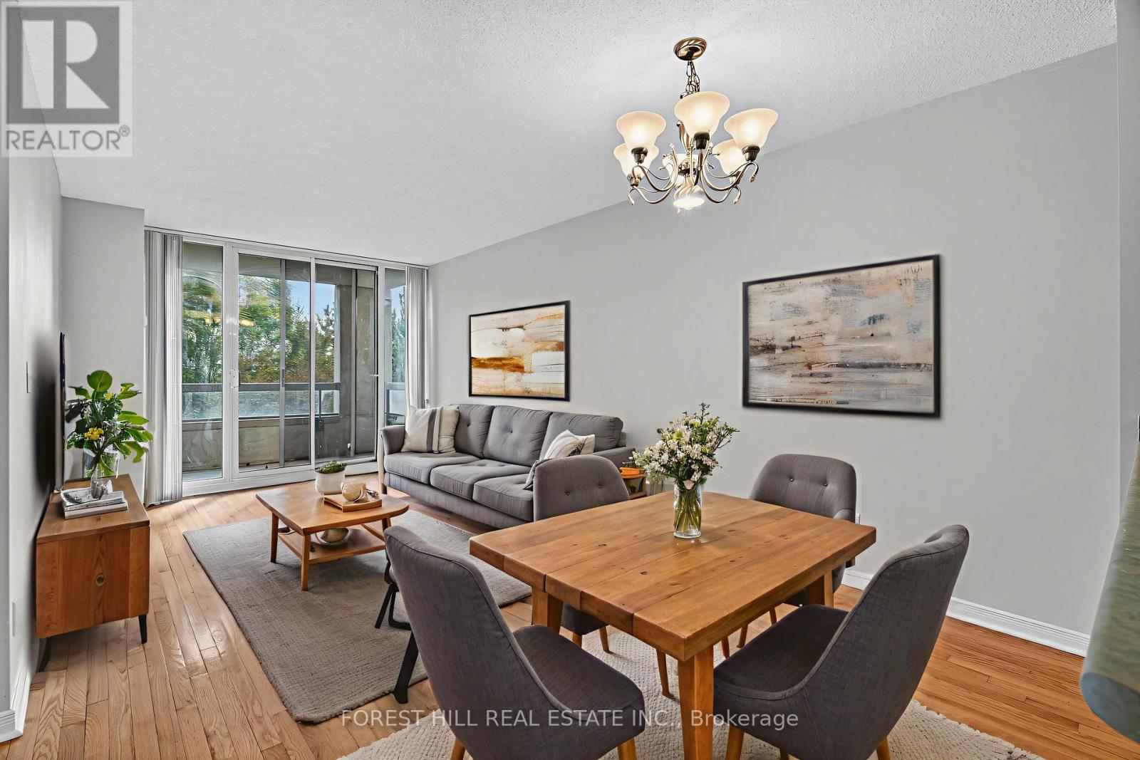 311 - 19 Northern Heights Drive, Richmond Hill, Ontario  L4B 4M4 - Photo 5 - N12514338