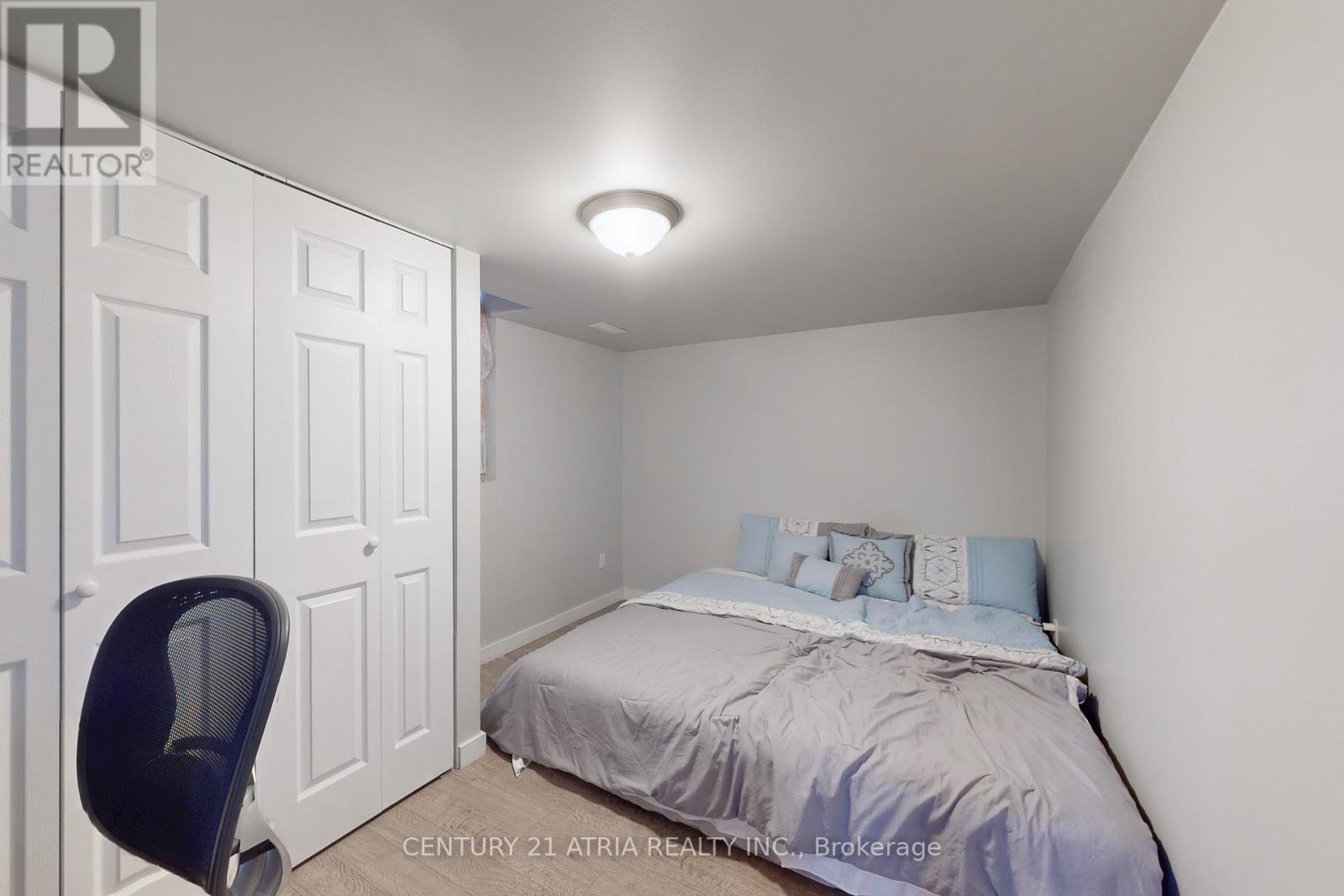 169 Barber Drive, Halton Hills, Ontario  L7G 5L5 - Photo 41 - W12510262