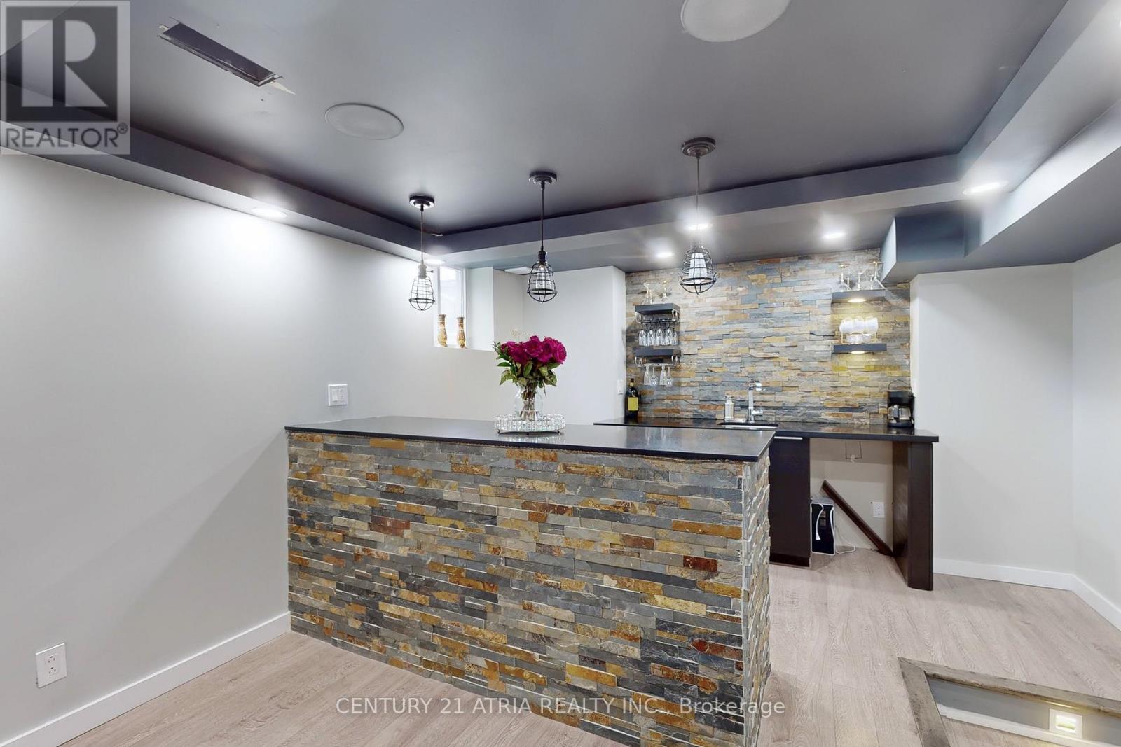 169 Barber Drive, Halton Hills, Ontario  L7G 5L5 - Photo 38 - W12510262