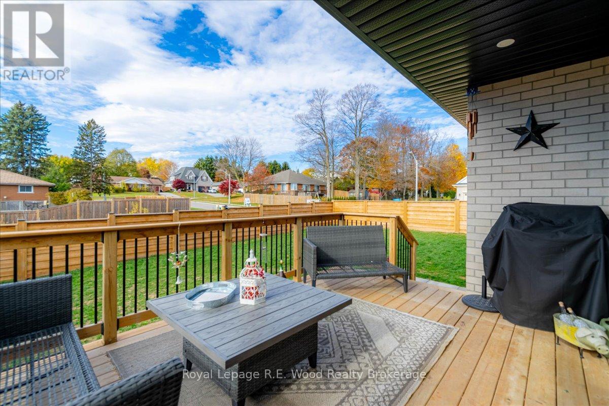 79 Canary Street, Tillsonburg, Ontario  N4G 0K3 - Photo 12 - X12514444