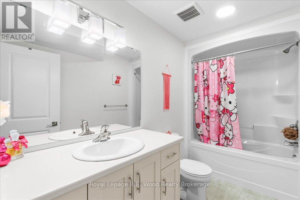 79 Canary Street, Tillsonburg, Ontario  N4G 0K3 - Photo 38 - X12514444