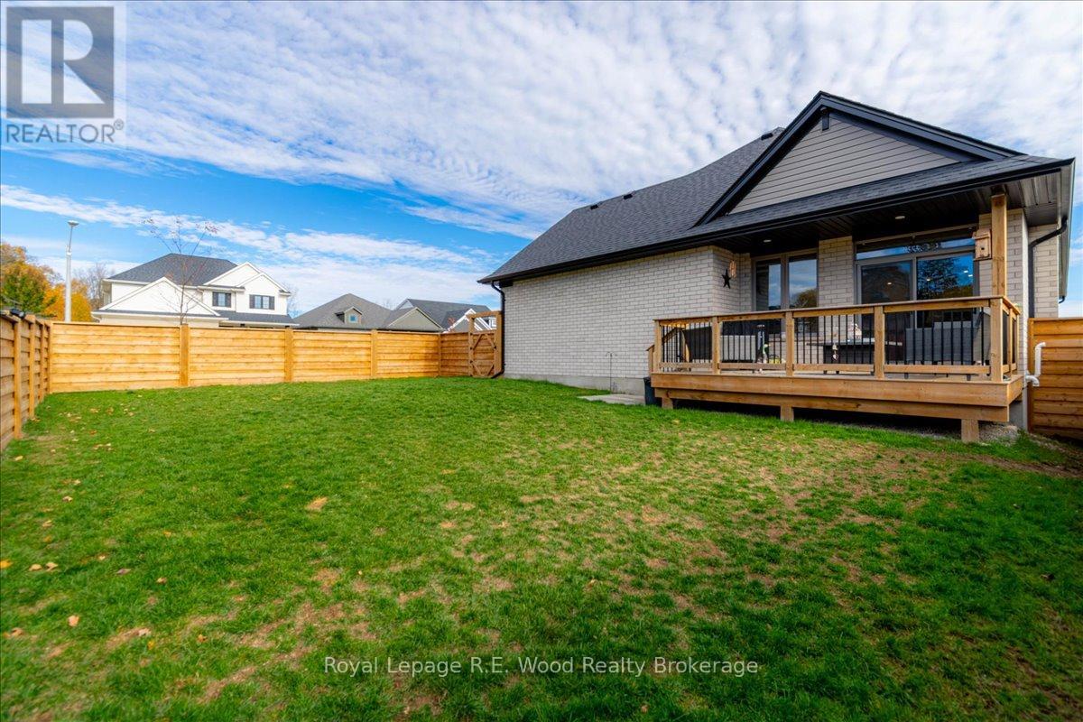 79 Canary Street, Tillsonburg, Ontario  N4G 0K3 - Photo 8 - X12514444