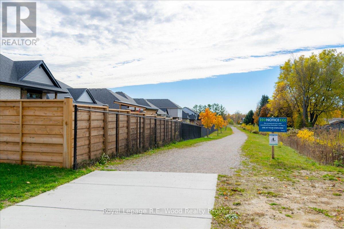 79 Canary Street, Tillsonburg, Ontario  N4G 0K3 - Photo 9 - X12514444