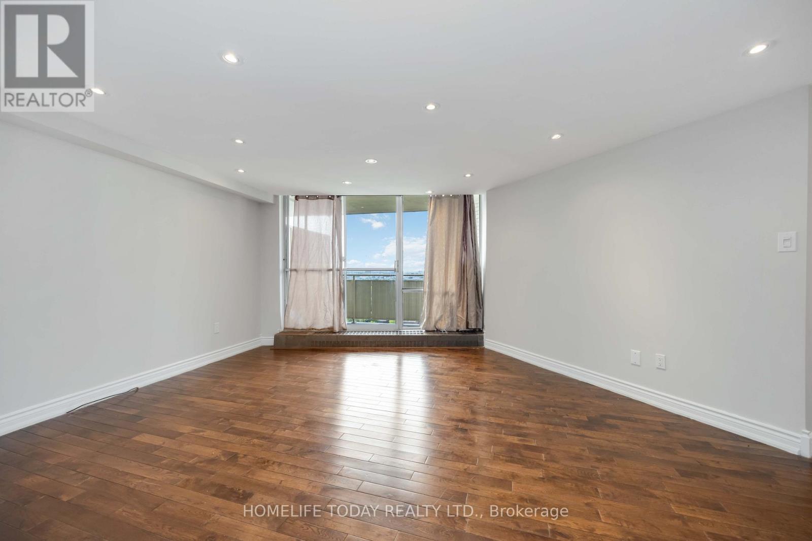 1603 - 330 Dixon Road, Toronto, Ontario  M9R 1S9 - Photo 8 - W12514376