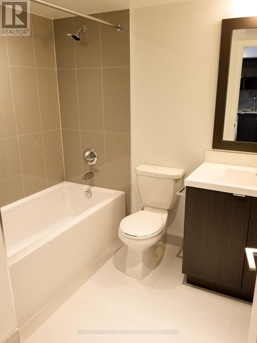 1801 - 7 Mabelle Avenue, Toronto, Ontario  M5T 0C9 - Photo 11 - W12514396