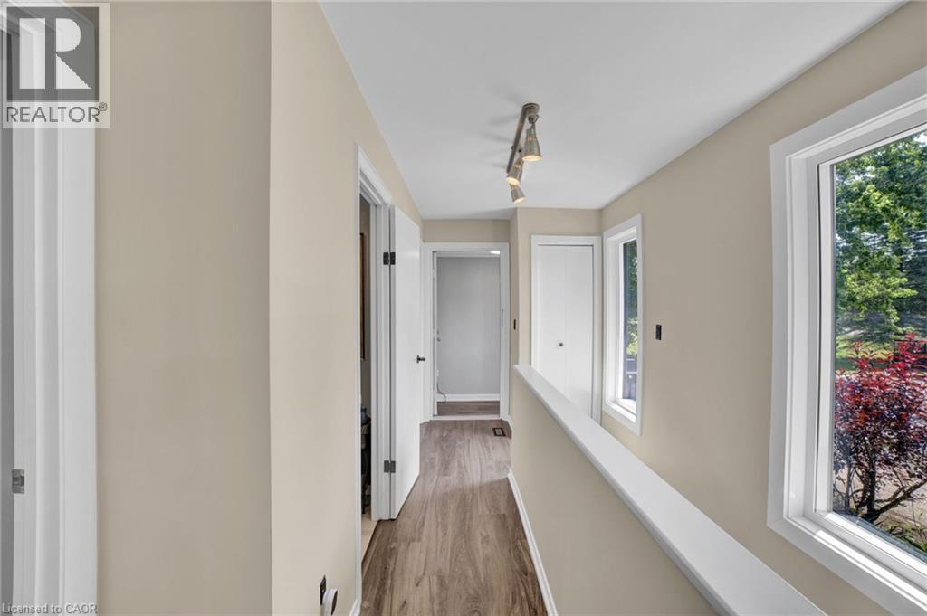 11 Weneil Drive, Freelton, Ontario  L8B 0Z6 - Photo 10 - 40755001